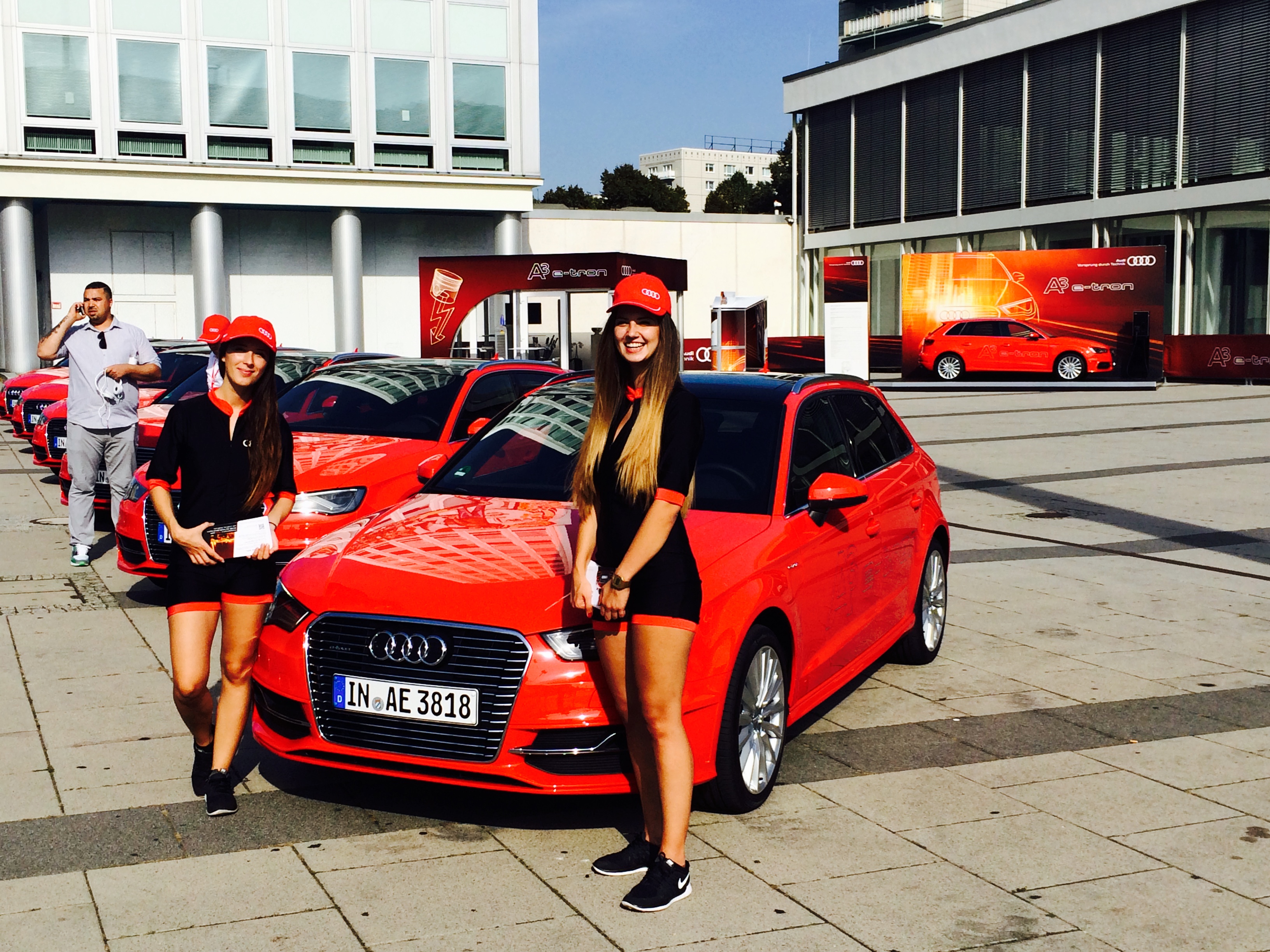 AUDI A3 e-tron ROADSHOW